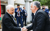 Cuộc chiến với Moscow và Brussels Cuộc chiến với Moscow và Brussels