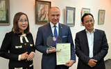 Quận trưởng Śródmieście mong người Việt tham gia các hoạt động chính thức của thành phố nhiều hơn
