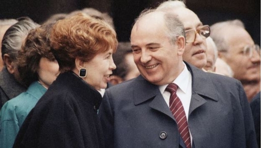 Gorbachev trở thành nhà cải cách cấp tiến như thế nào? Gorbachev trở thành nhà cải cách cấp tiến như thế nào?