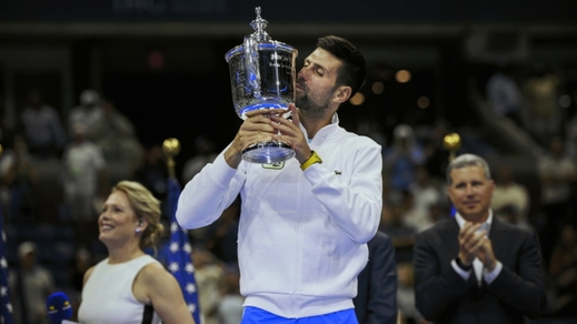 Novak Djokovic vô địch US Open và làm nên lịch sử