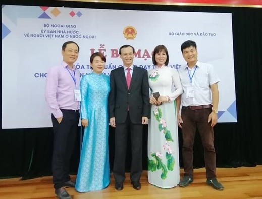 Đoàn giáo viên tiếng Việt tại Ba Lan tham gia tập huấn phương pháp giảng dạy tiếng Việt cho người nước ngoài Đoàn giáo viên tiếng Việt tại Ba Lan tham gia tập huấn phương pháp giảng dạy tiếng Việt cho người nước ngoài