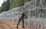 Tình hình biên giới Ba Lan – Belarus vẫn „diễn biến phức tạp” Tình hình biên giới Ba Lan – Belarus vẫn „diễn biến phức tạp”