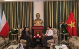 Đại sứ Vũ Đăng Dũng trả lời phỏng vấn Trung tâm Quan hệ Quốc tế Ba Lan nhân dịp chuyến thăm cấp Nhà nước của Tổng thống Andrzej Duda và Phu nhân đến Việt Nam từ ngày 27-30/11/2017 Đại sứ Vũ Đăng Dũng trả lời phỏng vấn Trung tâm Quan hệ Quốc tế Ba Lan nhân dịp chuyến thăm cấp Nhà nước của Tổng thống Andrzej Duda và Phu nhân đến Việt Nam từ ngày 27-30/11/2017