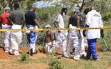 Thủ lĩnh giáo phái ở Kenia đã làm gì khiến tín đồ tự nguyện tuyệt thực đến chết 