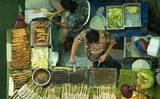 Chợ Bakalarska. Không lâu nữa sẽ là ngày khánh thành một thành phố nhỏ châu Á ở Vác-sa-va, nơi bán quần áo, sửa móng tay, quán ăn và giải trí Chợ Bakalarska. Không lâu nữa sẽ là ngày khánh thành một thành phố nhỏ châu Á ở Vác-sa-va, nơi bán quần áo, sửa móng tay, quán ăn và giải trí
