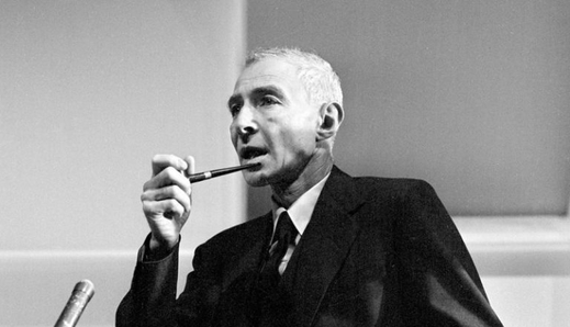 ‘Cha đẻ bom nguyên tử’ Robert Oppenheimer được minh oan sau 68 năm ‘Cha đẻ bom nguyên tử’ Robert Oppenheimer được minh oan sau 68 năm