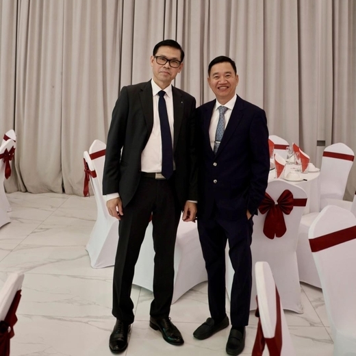 Chủ tịch Hội Đồng hương Ninh Bình tại Ba Lan – Đỗ Trọng Truỳ Chủ tịch Hội Đồng hương Ninh Bình tại Ba Lan – Đỗ Trọng Truỳ